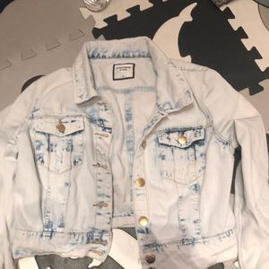 Cropped jean jacket